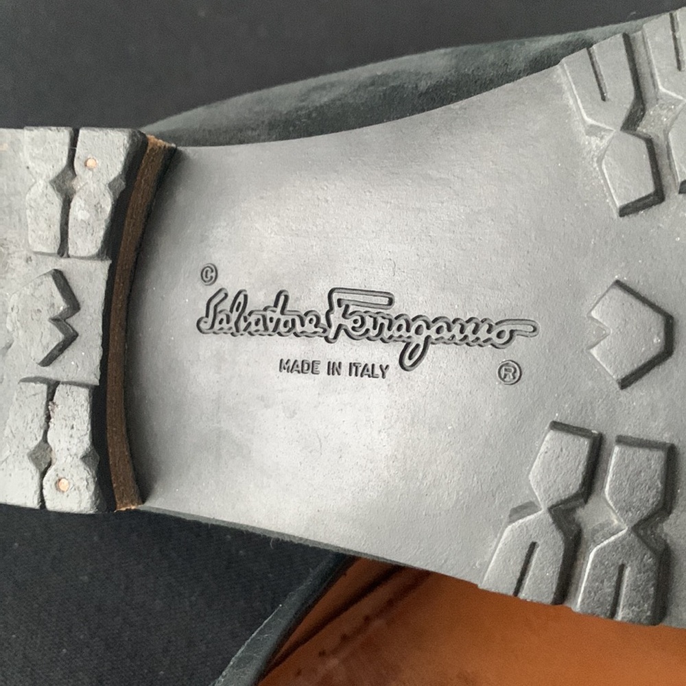 Salvatore Ferragamo Marta Suede Loafers - Picture 5 of 7